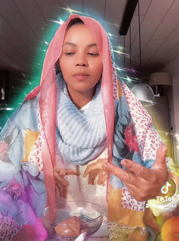 Sa Ha Ra portrait (586x790)